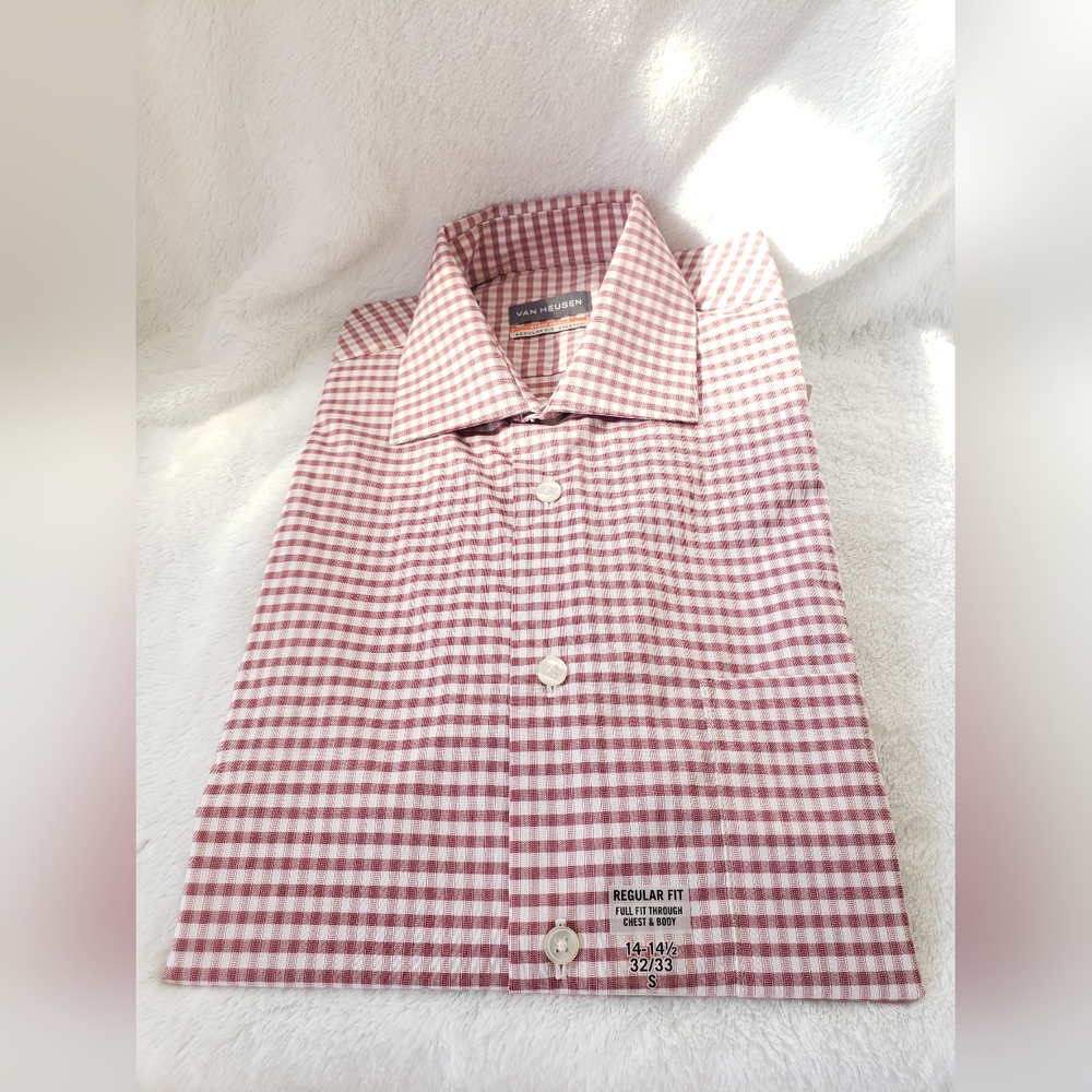 BRAND NEW Van Heusen Slim Fit Stain Defense Long Sleeve Button Up Collar Shirt